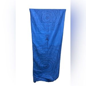 95. Yoga mat cover, new without tag